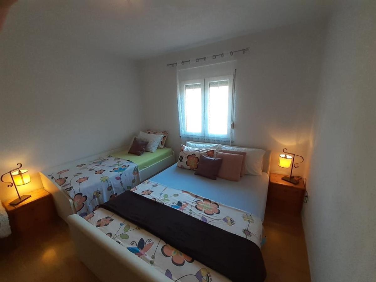 Apartments With A Parking Space Vodice - 13973 المظهر الخارجي الصورة