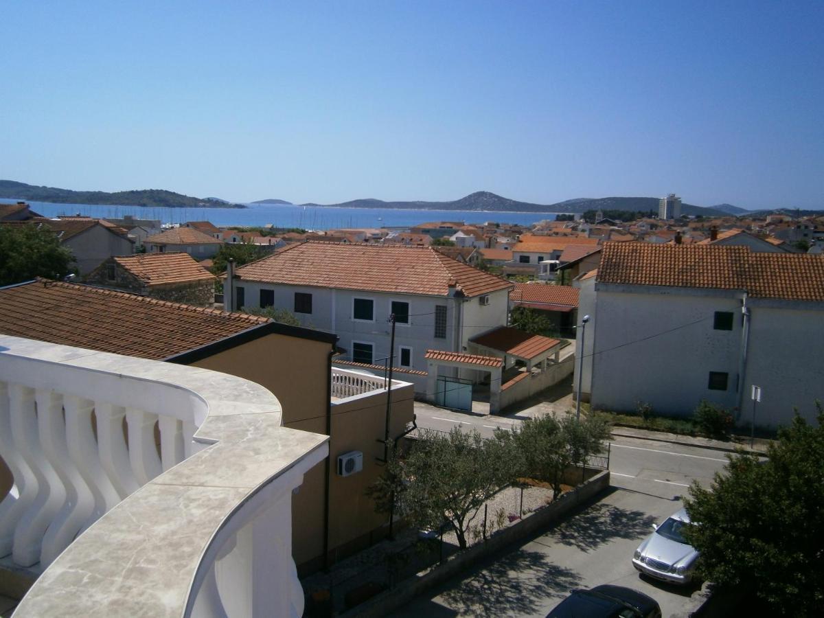 Apartments With A Parking Space Vodice - 13973 المظهر الخارجي الصورة