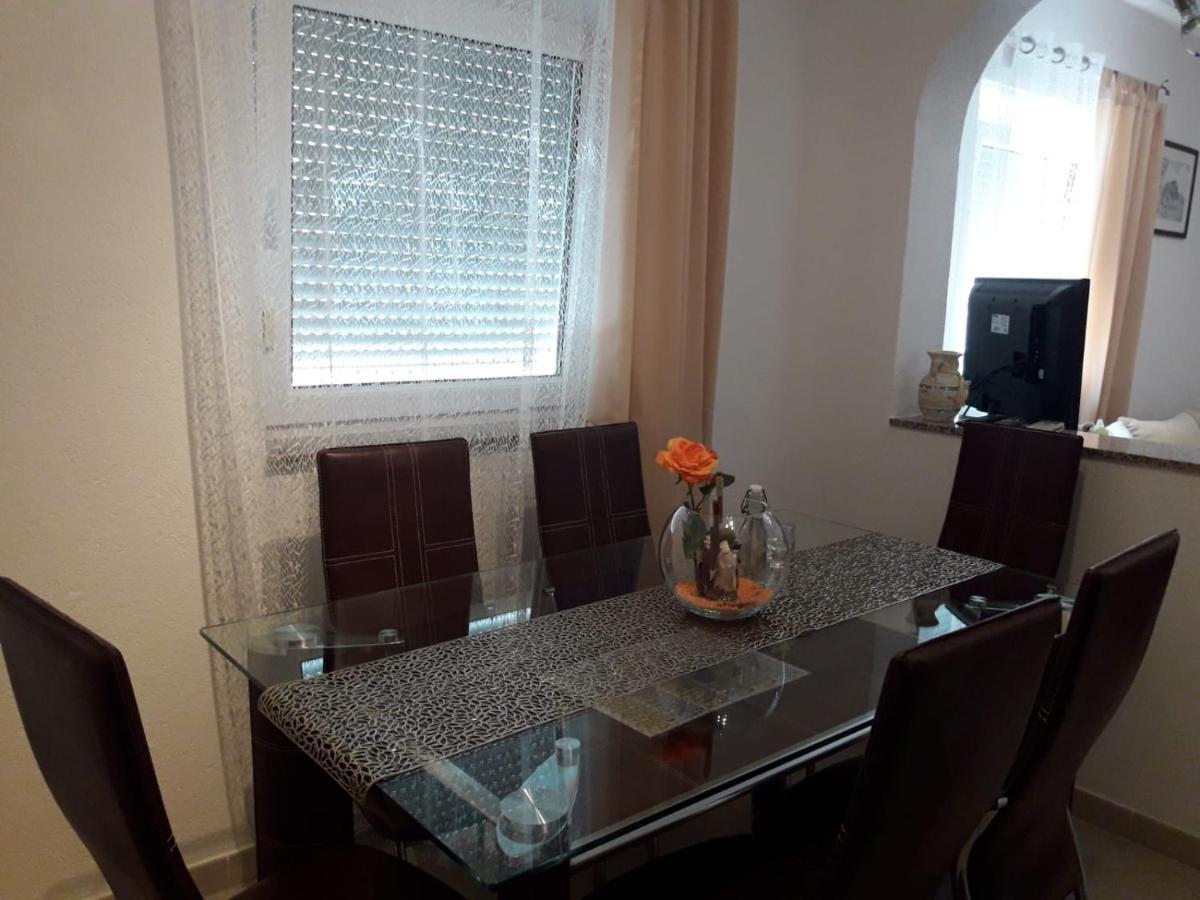 Apartments With A Parking Space Vodice - 13973 المظهر الخارجي الصورة